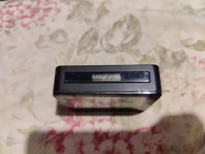 timepiece branded in good condition 03061278193