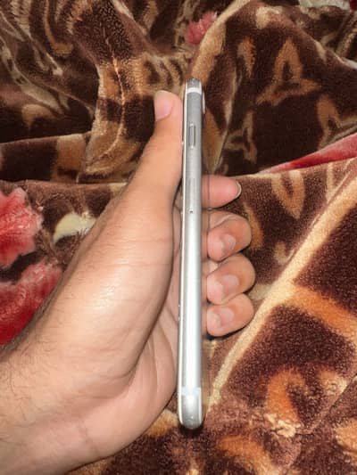 I phone 7 only serious peoples contact