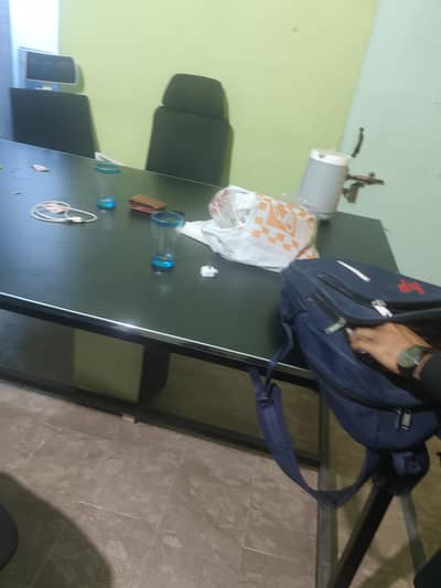 workstation table for 8 persons