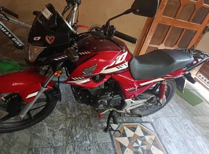 Honda CB150F 2024/25  Mint Condition  9750 KM