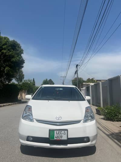 Prius 1.5CC for Sale in Mint Condition