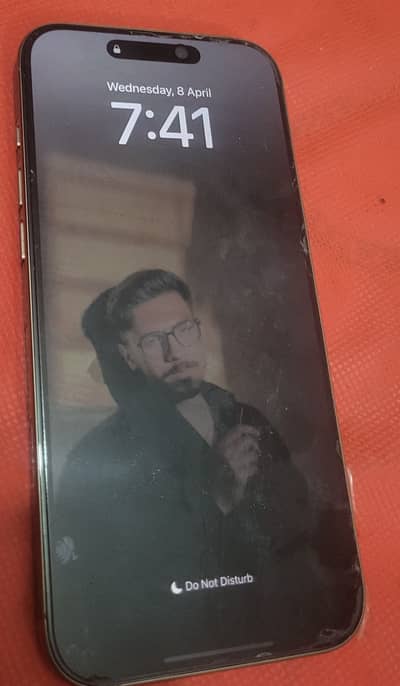 iPhone 16 pro max Jb