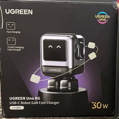 Ugreen type C Robot Gan charger 30w