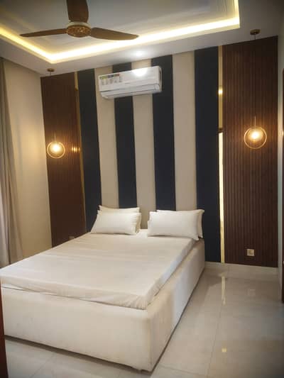 5 Marla Corner Separate Entrance Upper Portion Room For Rent in Wapda Town Lahore.