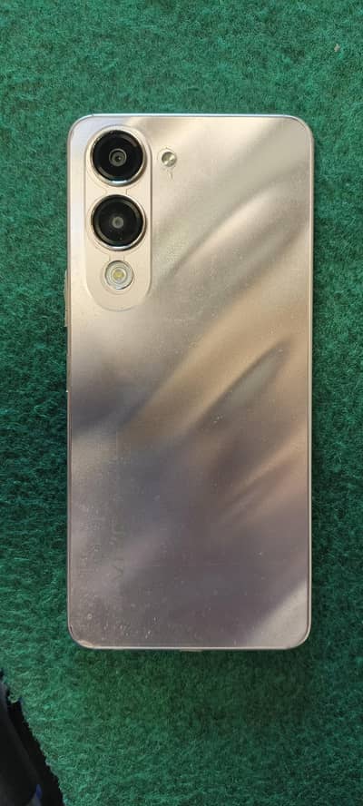 Vivo Y04 4GB/64GB – Full Box | 4 Month Used | Warranty Remaining