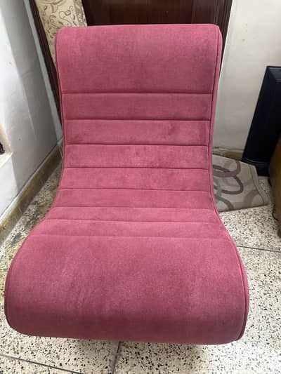 Swing sofa chair in almost new condition for sale