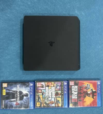 PS4 Slim 500GB 9/10 + GTA V + RDR2 + Uncharted 4 | 1 Controller