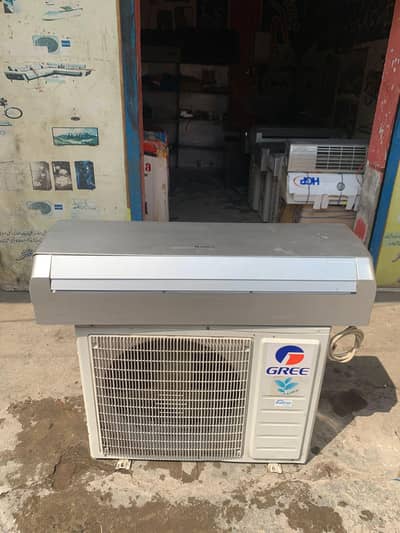gree  2 ton AC Dc  inverter   all original