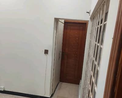 10 Marla Upper Portion available for rent in G-13 if you hurry