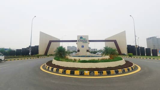 GET IN TOUCH NOW TO BUY A 4 MARLA COMMERCIAL PLOT IN ETIHAD TOWN PH 2