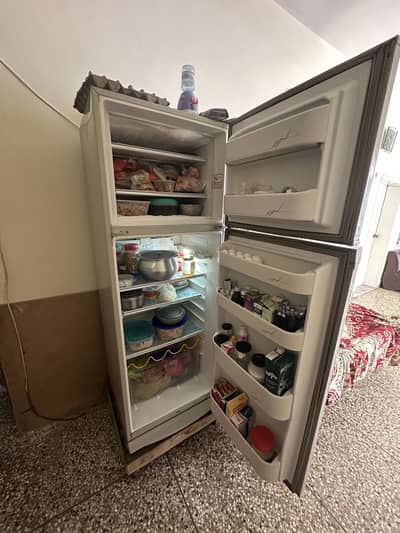 Dawlance fridge