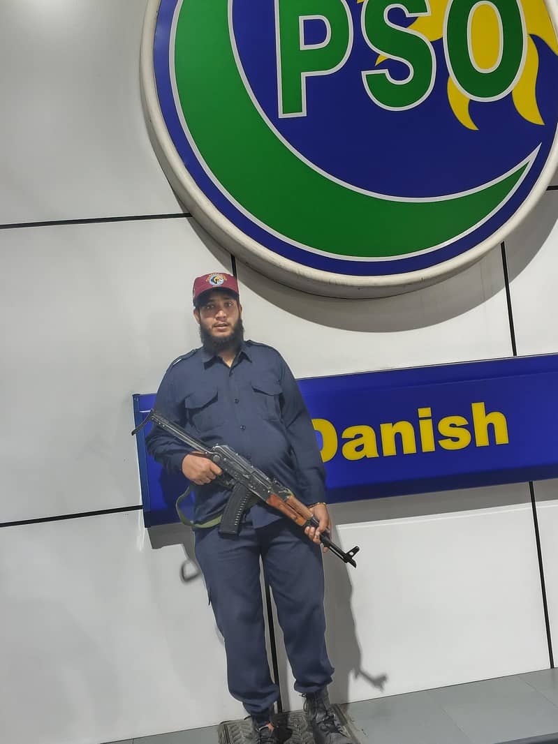 Needs Security Guards 0