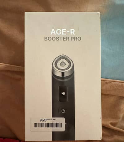 Premium Skincare Device – AGE-R Booster Pro