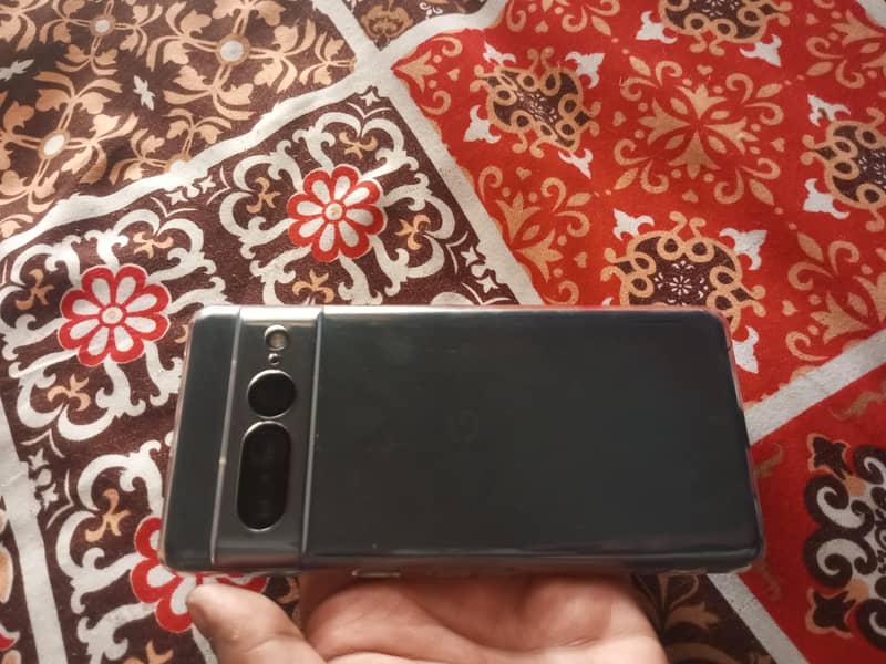 Google pixel 7 pro 2