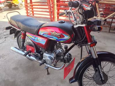  **سپر اسٹار 2010 A1 کنڈیشن، بس لیں اور چلائیں** 