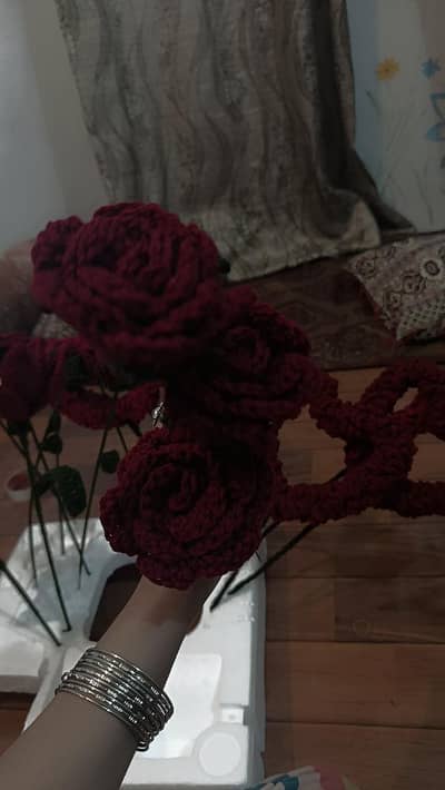 handmade crochet roses