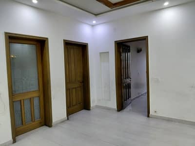 10 Marla Full House For Rent In Wapda Town Phase 1