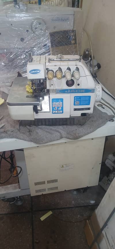 We Deal in all types of industrial sewing machine