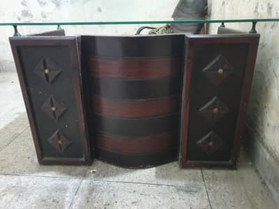 office Table good condition