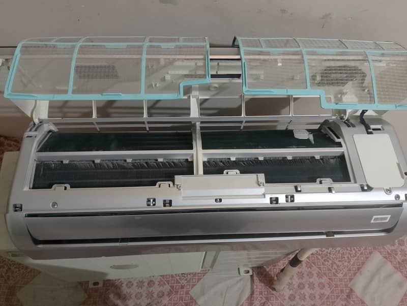 Dawlance split unit 3