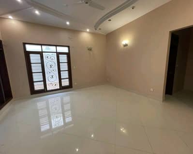 Premium Prime Location 1000 Square Yards House Is Available For rent In Karachi