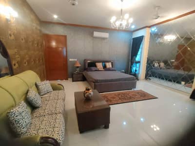 Upper Portion for Rent | Fully Furnished | 500 Sq Yards | 30th Street, Muhafiz