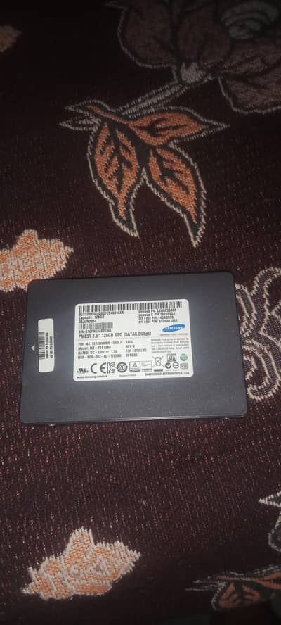 SAMSUNG 128 GB SSD AVAILABLE AT REASONABLE PRICE WITH 4 GB RAM