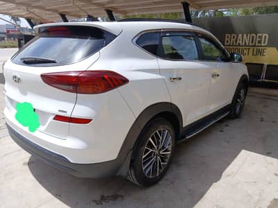 hundia tuxson for sale