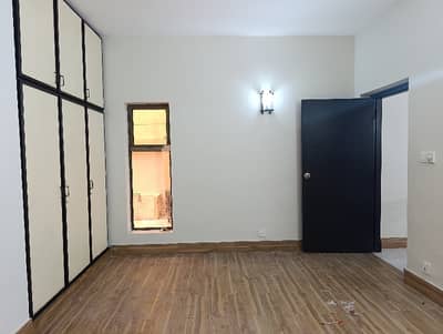 8 Marla House For Rent In Eden Avenue