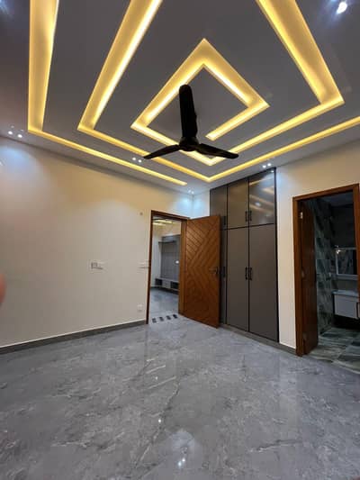 A House Of 3 Marla In Lahore