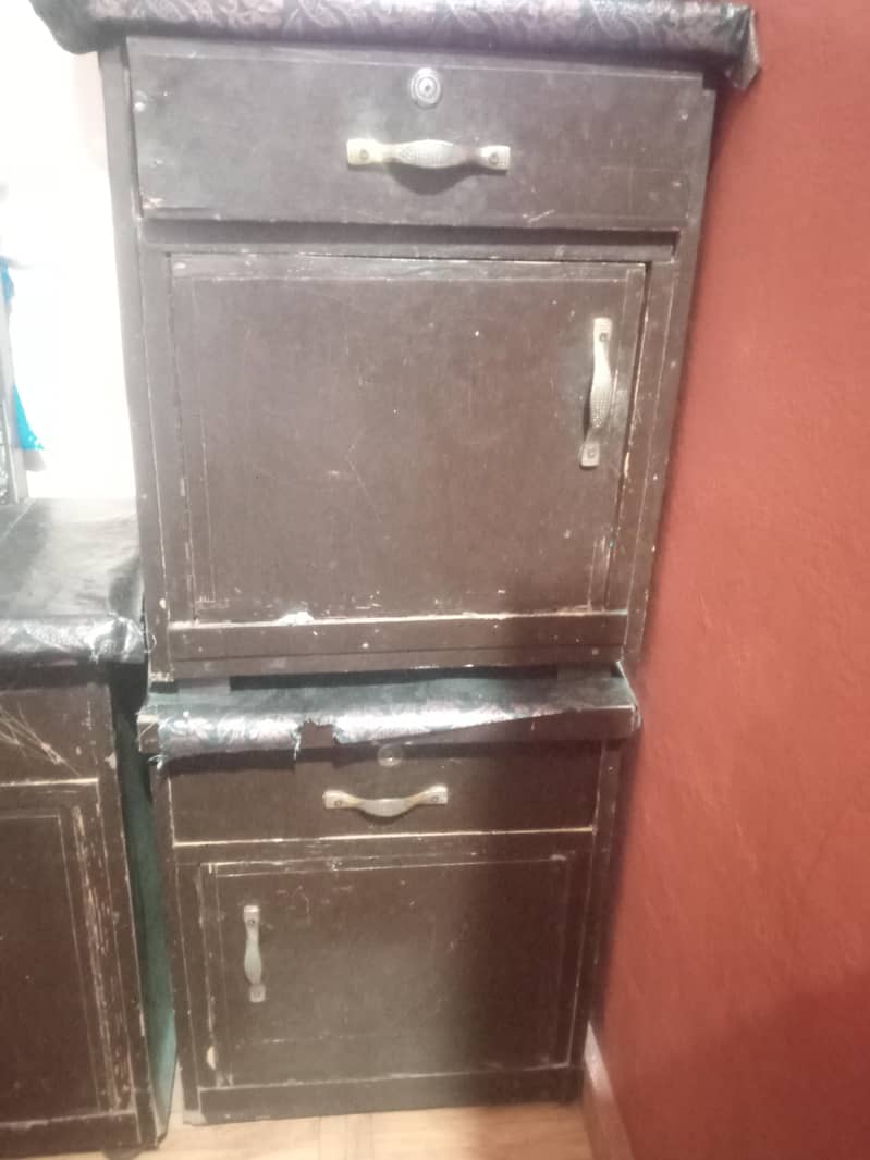 Shingar Table, Showcase, Bedside table, Table Set 1