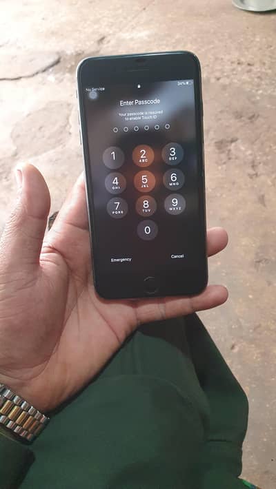 i phone 8 plus 64. all oky battery halt 85.