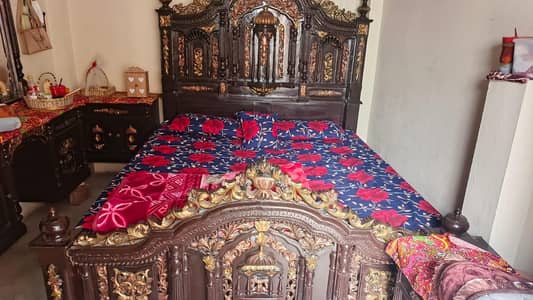 ak bad sat ak sisha shath or ak shokash for sell new candishn me