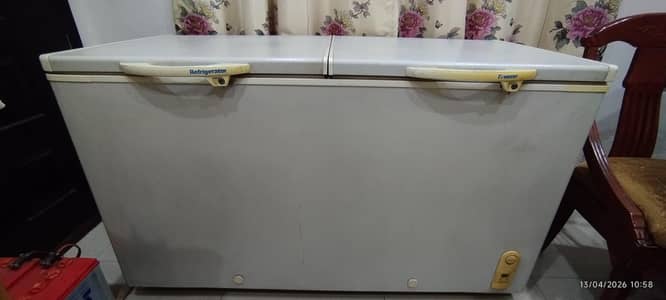 dawlance double door freezer