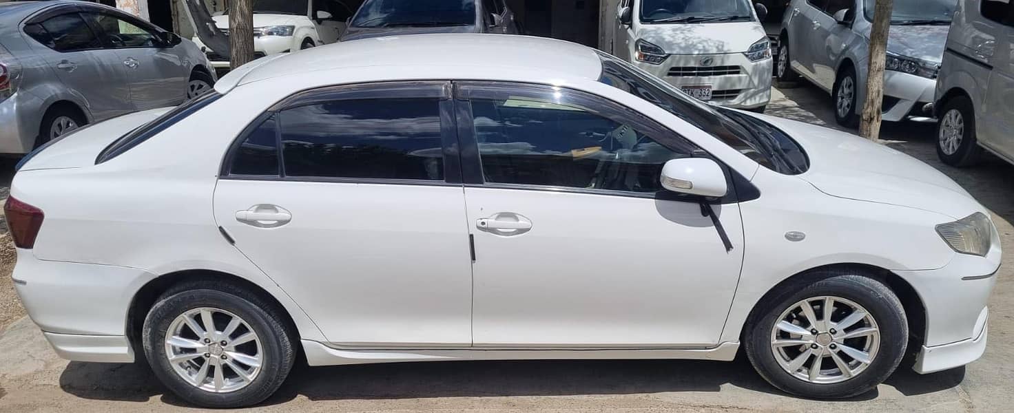 Axio Carolla 2007 Model 4