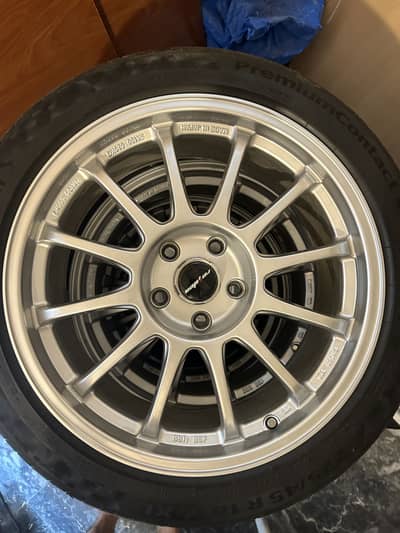 18 inch alloy rims with Continental tyres in excellent condition