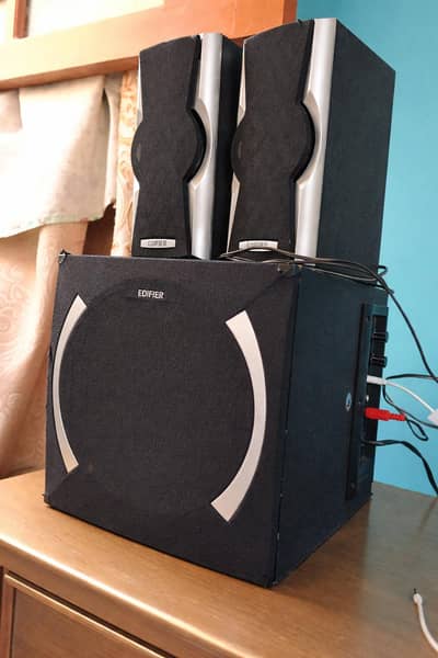 Edifier X600 URGENT SALE