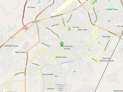 Shukat Khanam Chok  Life Time Commarical  Plaza For Sale