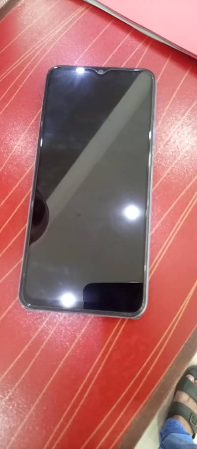 vivo Y17 s  10/10 condition  0307 9735662