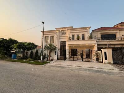 Prime Location House Is Available For sale In Royal Orchard - Block C