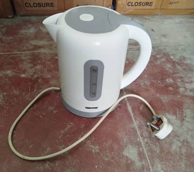 Geepas Electric Kettle For Sale
