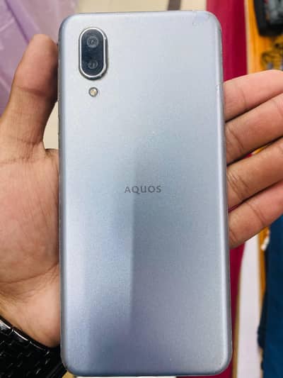 Aquos sense3 Plus