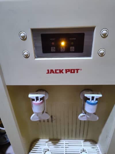 jackpot Despenser chilled cool water and fridge