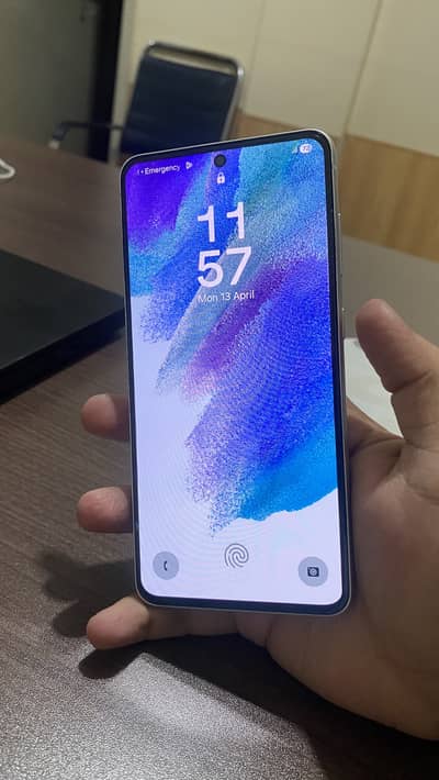 Samsung Mobile S21 FE