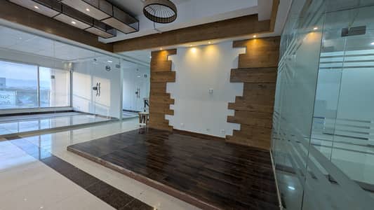 17 Marla - Full Floor With Partitions Available For Rent /Bahria Enclave Islamabad