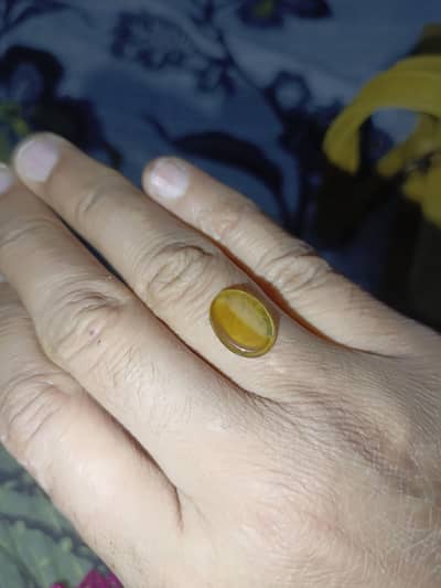 transparent zard aqeeq gemstone