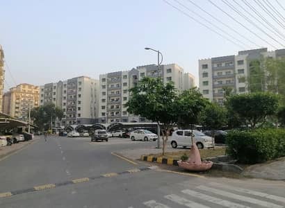 10 Marla Flat In Askari 11 Is Available For rent