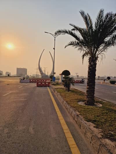 On Excellent Location 3 Marla Residential Plot In New Lahore City - Phase 4 Is Available