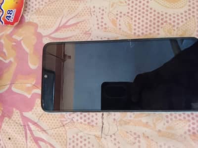Realme C51 4/64 with box