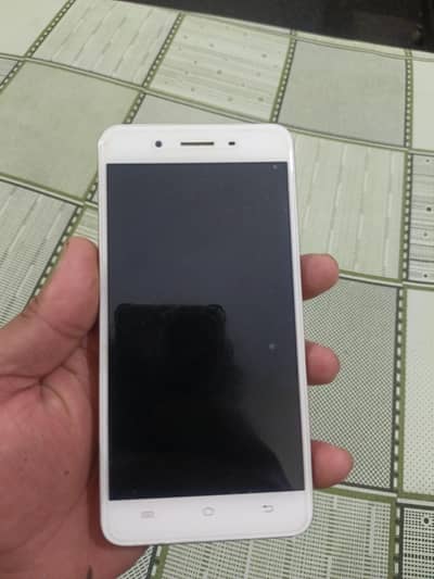 Vivo y55s for sale not broken not open